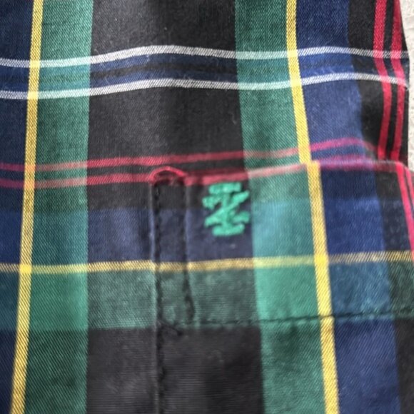 Men’s Izod long sleeve button down shirt - Picture 8 of 8